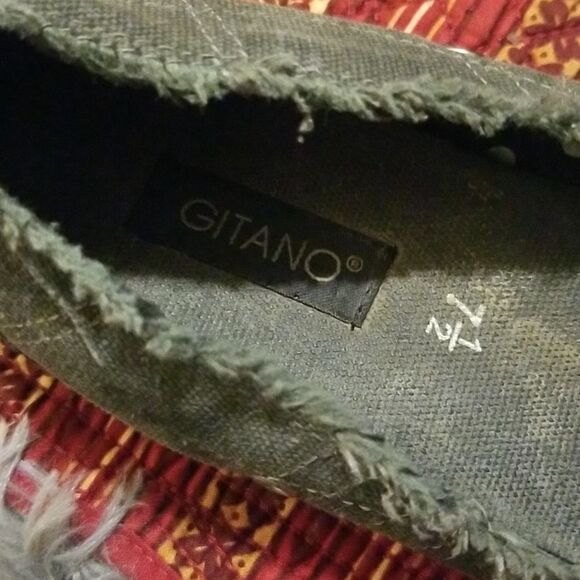 🤠Gitano "Monkey" Cute Canvas Flats Size 7 1/2 - Picture 3 of 6